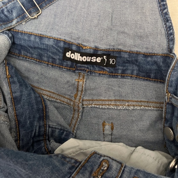 Denim overall distressed size 10 - Picture 6 of 7